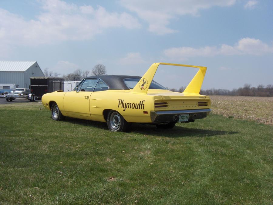  Plymouth Road Runner Superbird 1970 года  (фото 20 из 107)